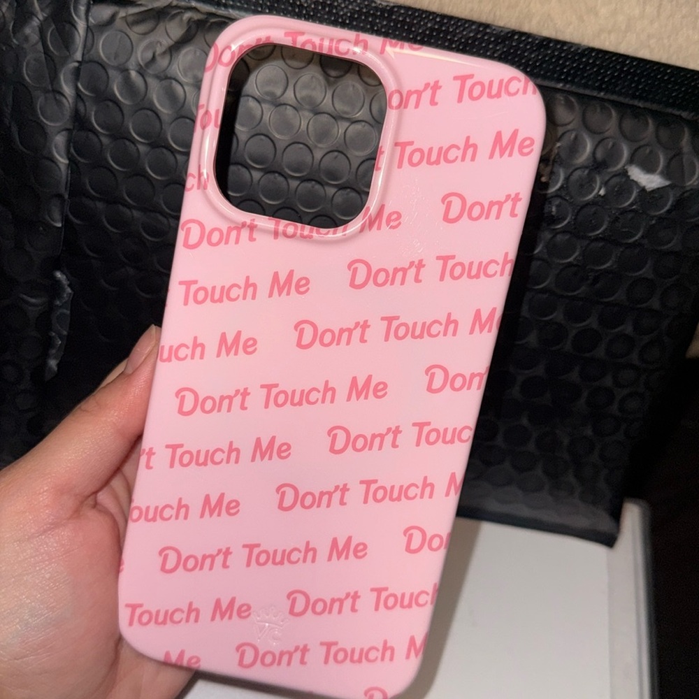 Pink Case with 'Don't Touch Me' Design IPHONE 14 PRO MAX hardshell VELVET CAVIAR